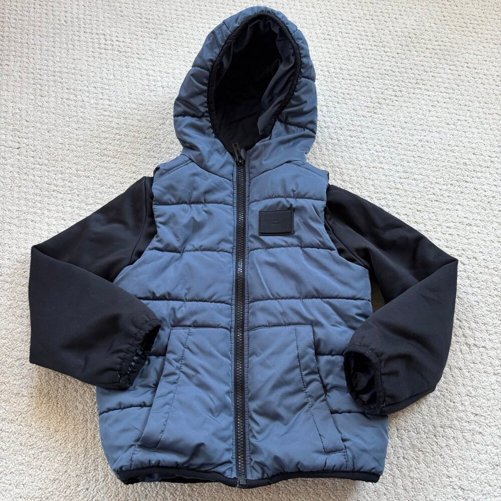 Under armour two fer hoodie vest jacket coat gray black